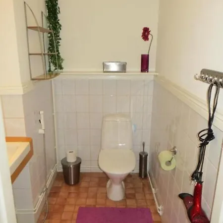 Peuranpolku B - Spacious 2br With Sauna *